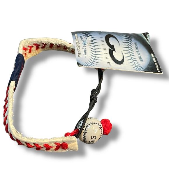 Boston Red Sox Baseball Seam Bracelet Gamewear Red Stitching Wear the Game MLB - Picture 12 of 14